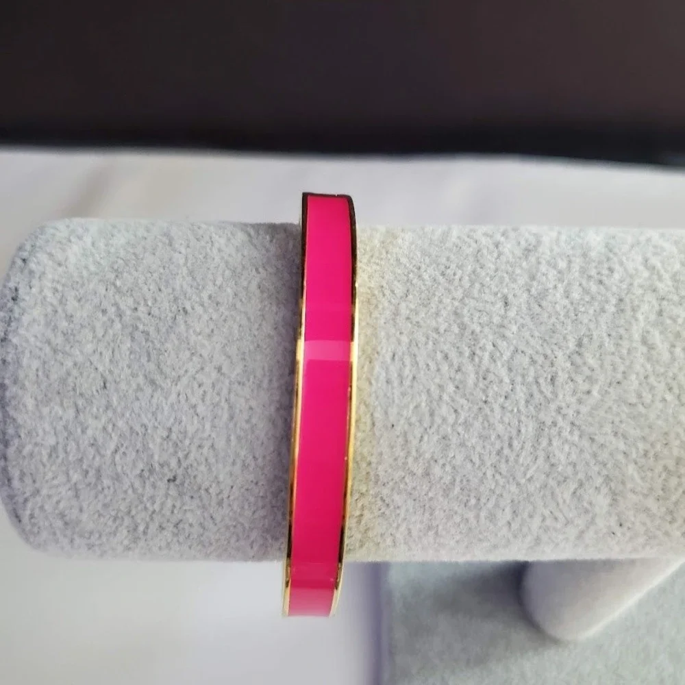 Kate Spade New York Tickled Pink Enamel Bangle Hinge Bracelet Gold Tone 6.5" - Picture 3 of 9